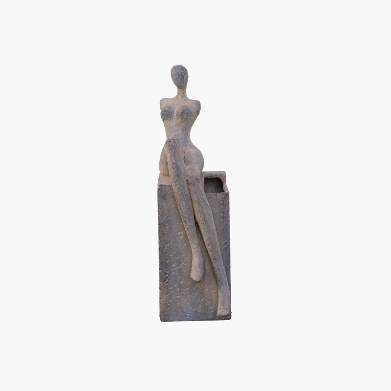 Saksı Kadın Figürlü B 27.5X17.5X63cm