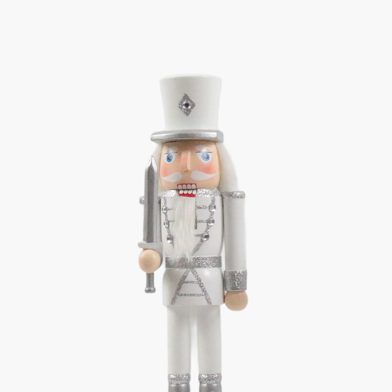 JC Beyaz, Gümüş Kılıçlı Stantlı Nutcracker 25cm